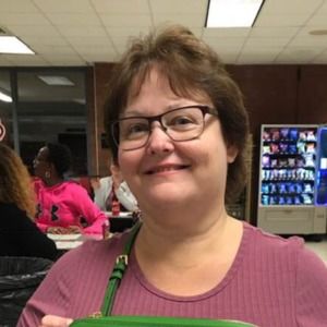 Meet your Posher, Laura